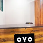 Hotel O Sarovar